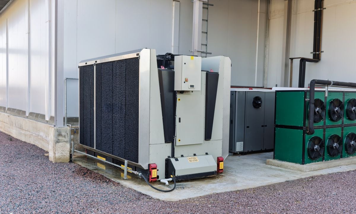 Large industrial outdoor air-cooled condensing unit machinery for commercial HVAC