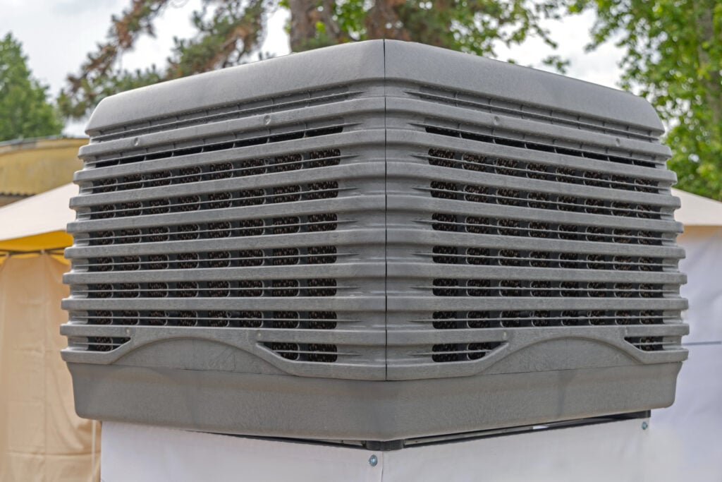 Evaporative Cooling System Fresh Air Ventilation Equipment at Farm